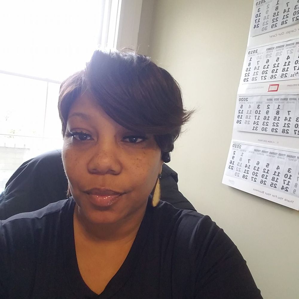 Meet your Posher, Lukisha